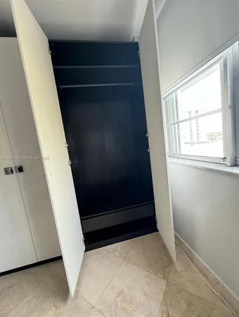 $3,499 | 5825 Collins Avenue, Unit 9B, Miami Beach, FL 33140