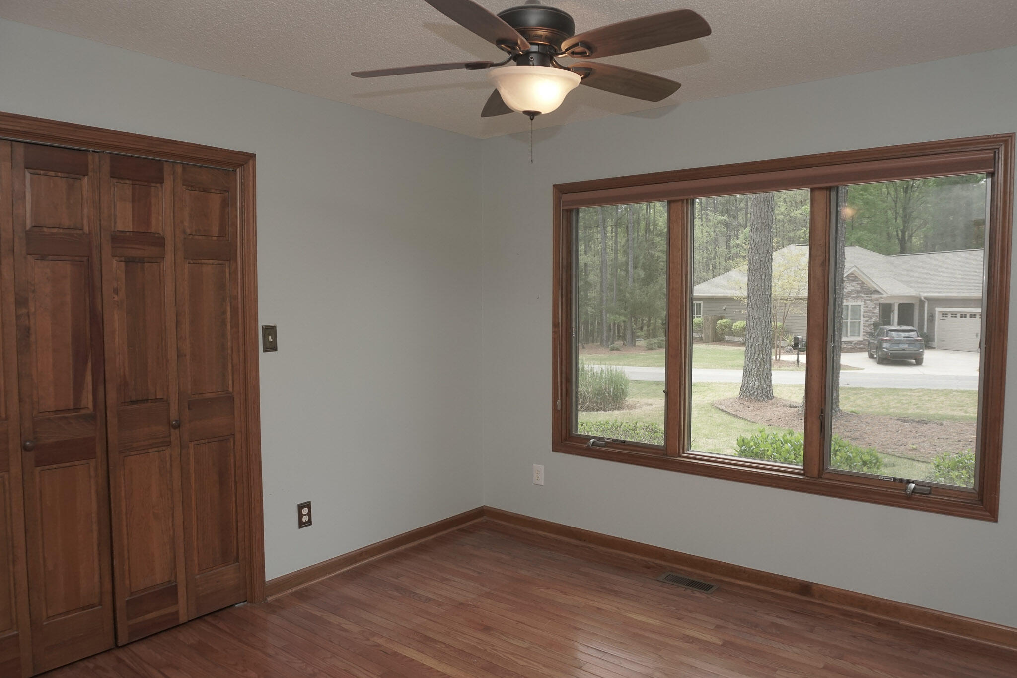 208 Bush Court McCormick, SC 29835 - Photo 12 of 51 011 - 208 bush ct