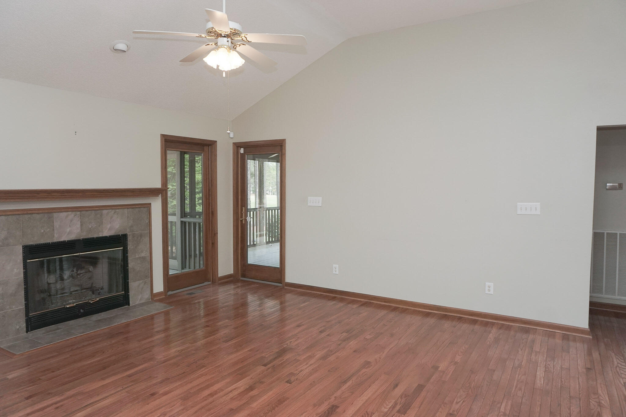 208 Bush Court McCormick, SC 29835 - Photo 6 of 51 004 - 208 bush ct