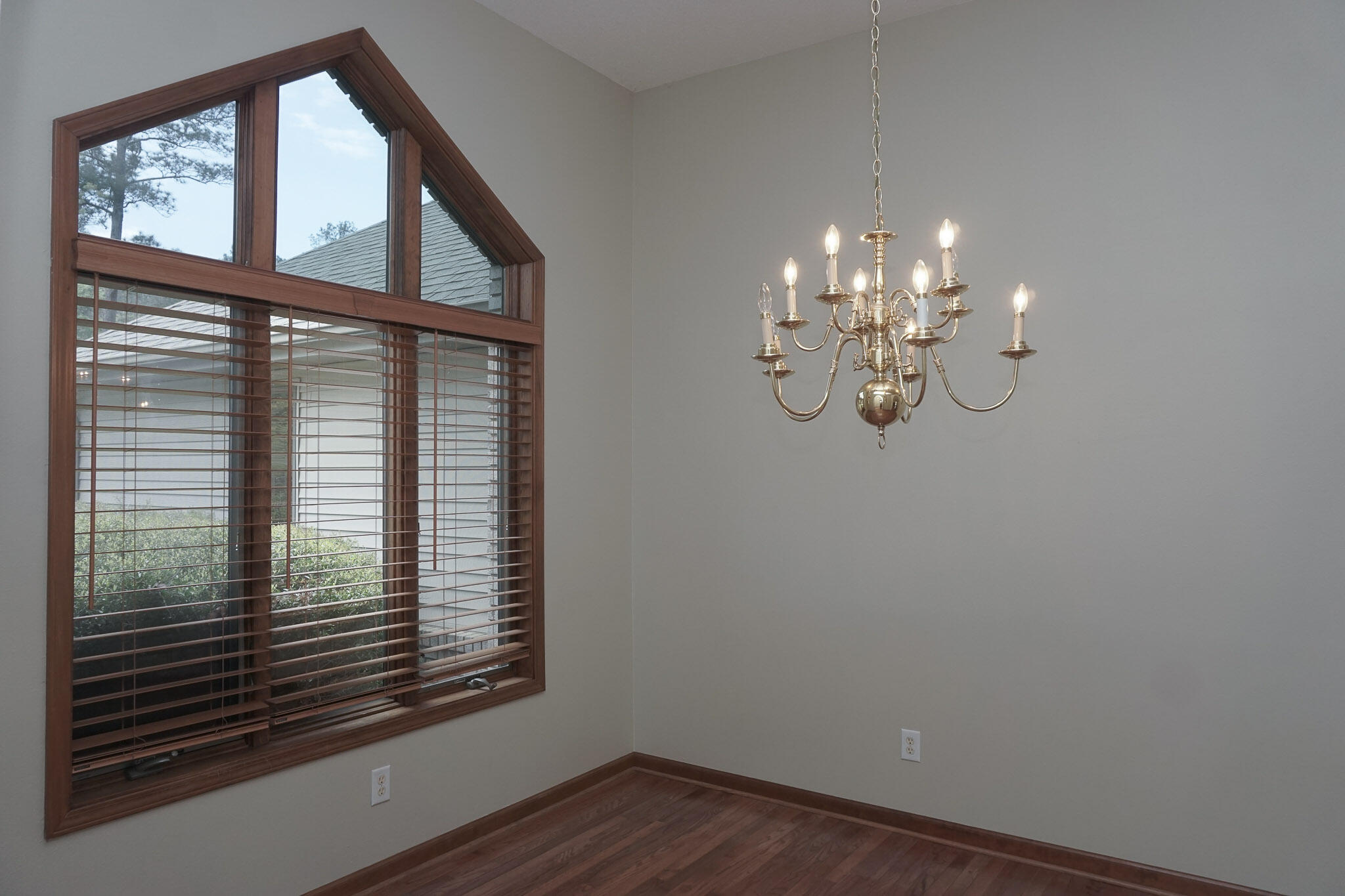 208 Bush Court McCormick, SC 29835 - Photo 10 of 51 009 - 208 bush ct