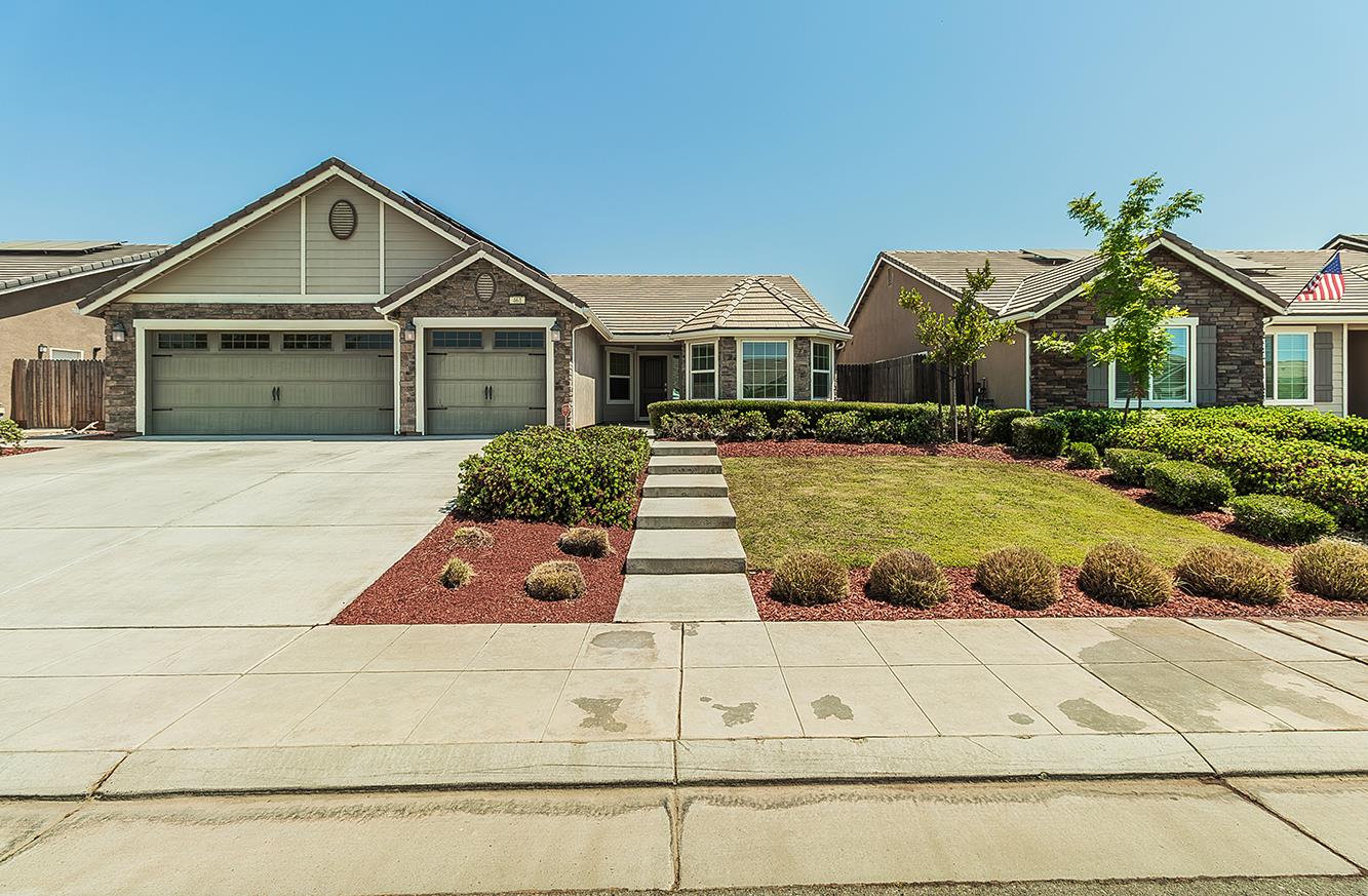 461 Cascade Way Madera, CA 93636 - Photo 1 of 36 Gallery Image 1