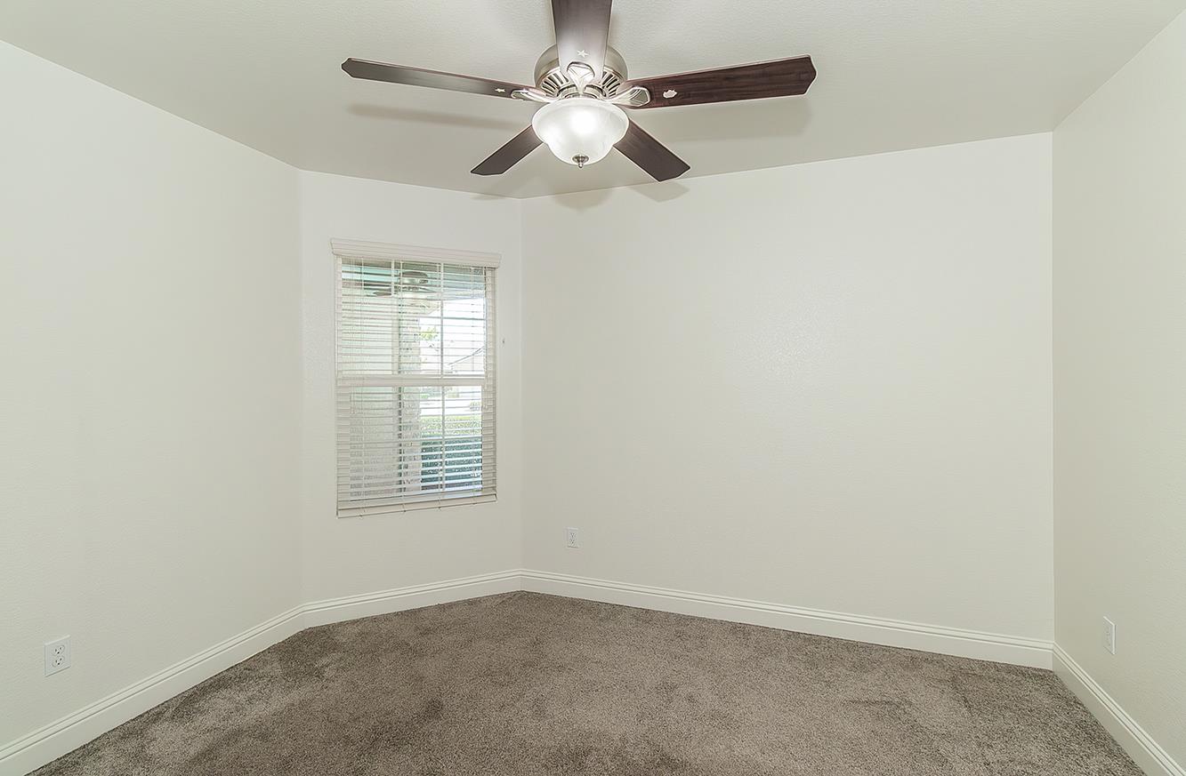 461 Cascade Way Madera, CA 93636 - Photo 23 of 36 Gallery Image 23