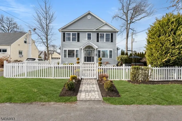 $1,299,000 | 2 Roger Avenue, Cranford, NJ 07016