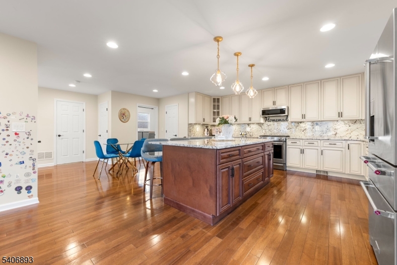 2 Roger Avenue Cranford, NJ 07016 - Photo 22 of 50