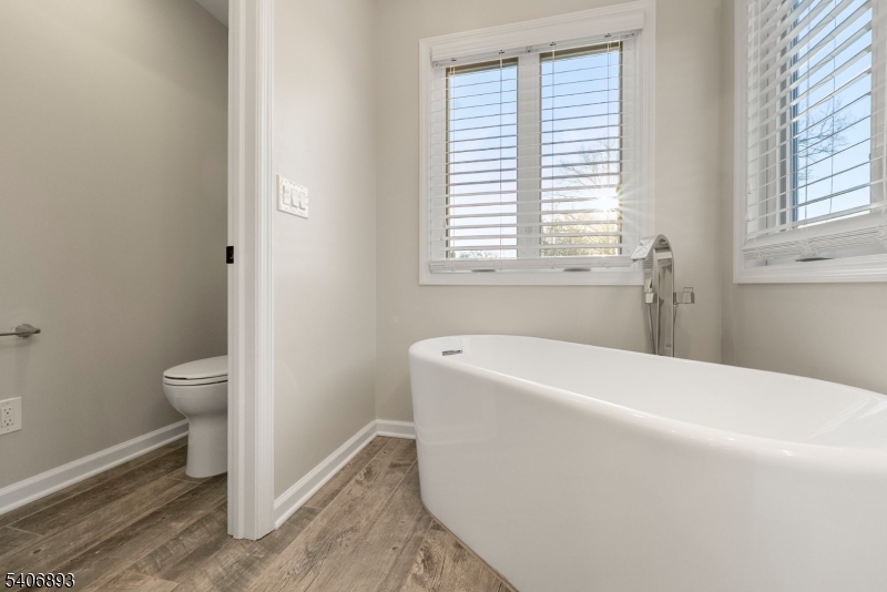 2 Roger Avenue Cranford, NJ 07016 - Photo 39 of 50