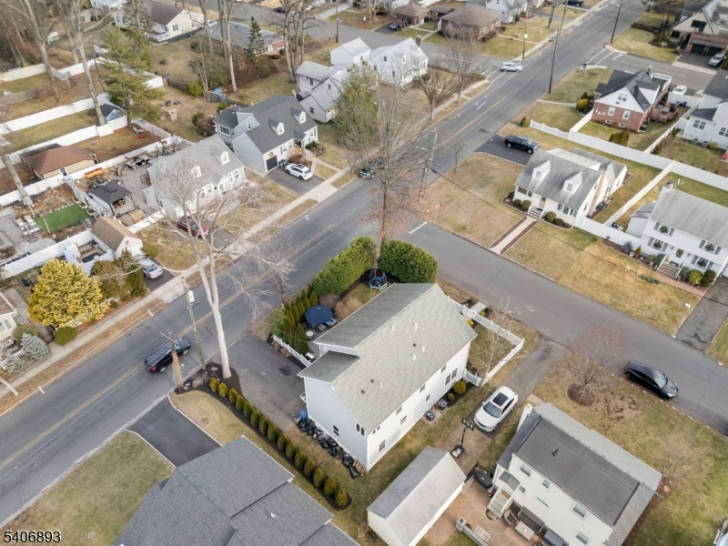 2 Roger Avenue Cranford, NJ 07016 - Photo 6 of 50