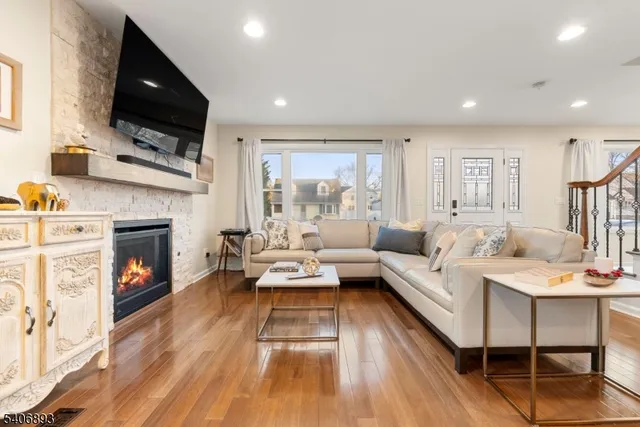 $1,299,000 | 2 Roger Avenue, Cranford, NJ 07016