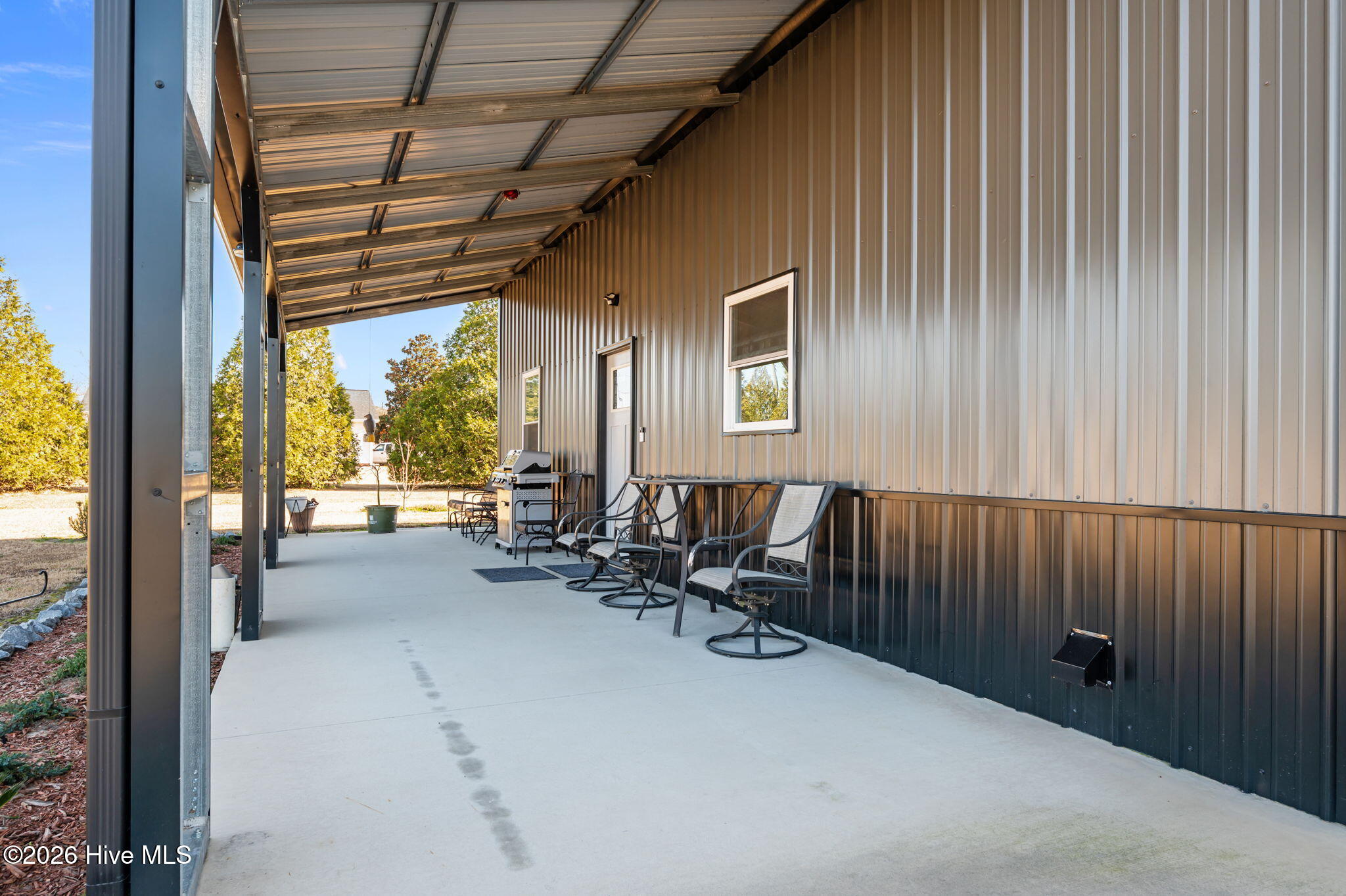 4176 Jolly Road Ayden, NC 28513 - Photo 4 of 51 great front porch