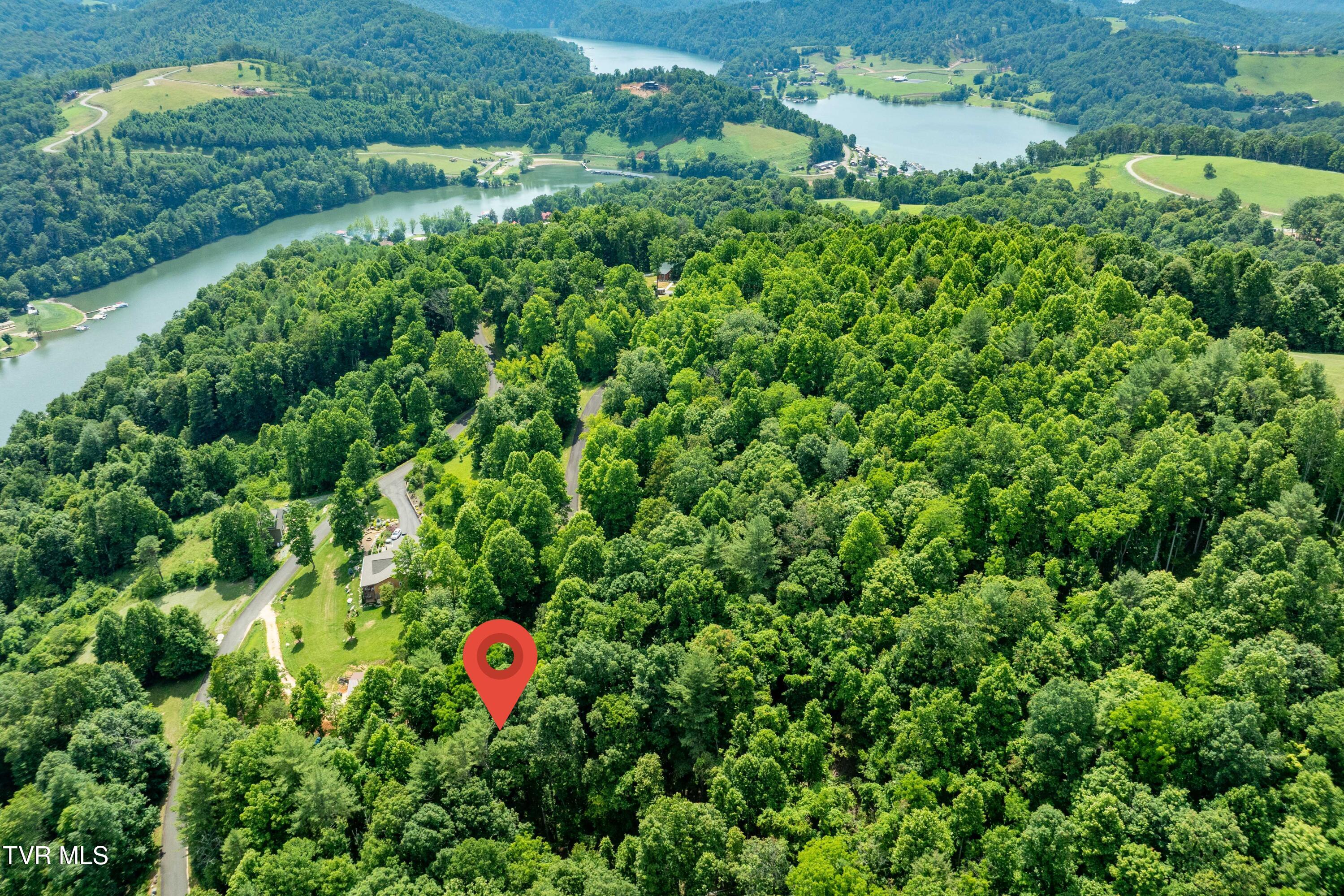 Lot 21 Lake Ridge Road, Unit 21 Butler, TN 37640 - Photo 7 of 26 Lot 21 (7 of 25)