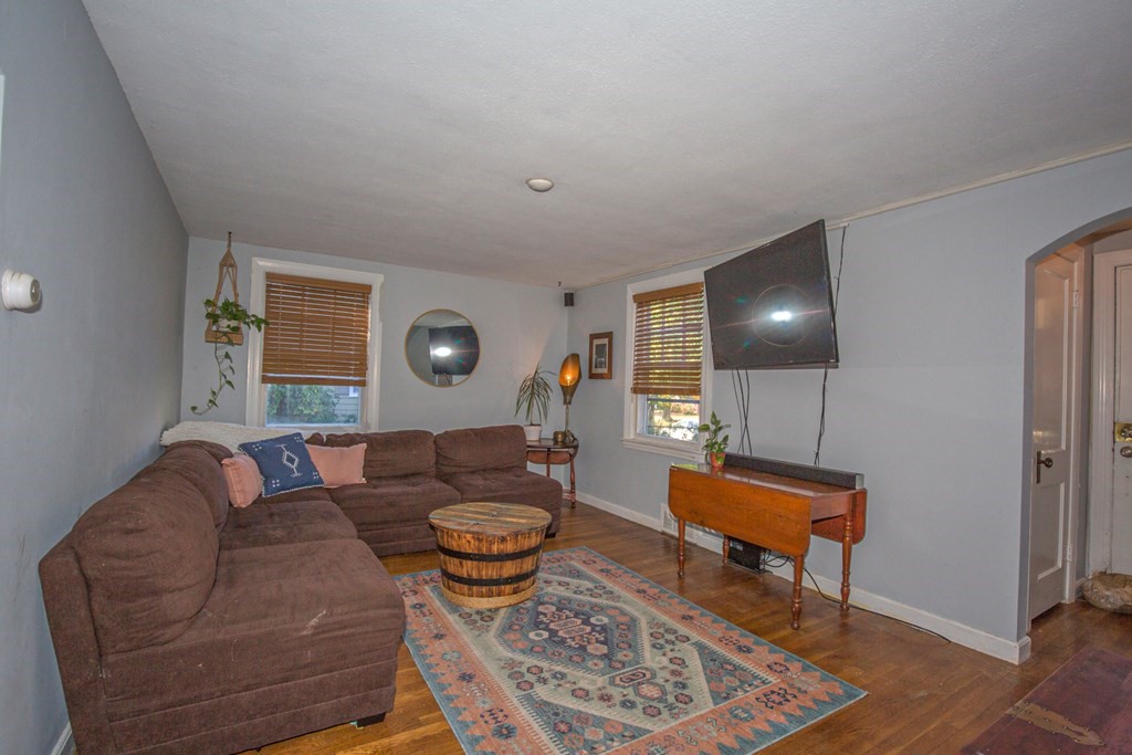 24 Ashley Road Holyoke, MA 01040 - Photo 14 of 42 Gallery Image 14