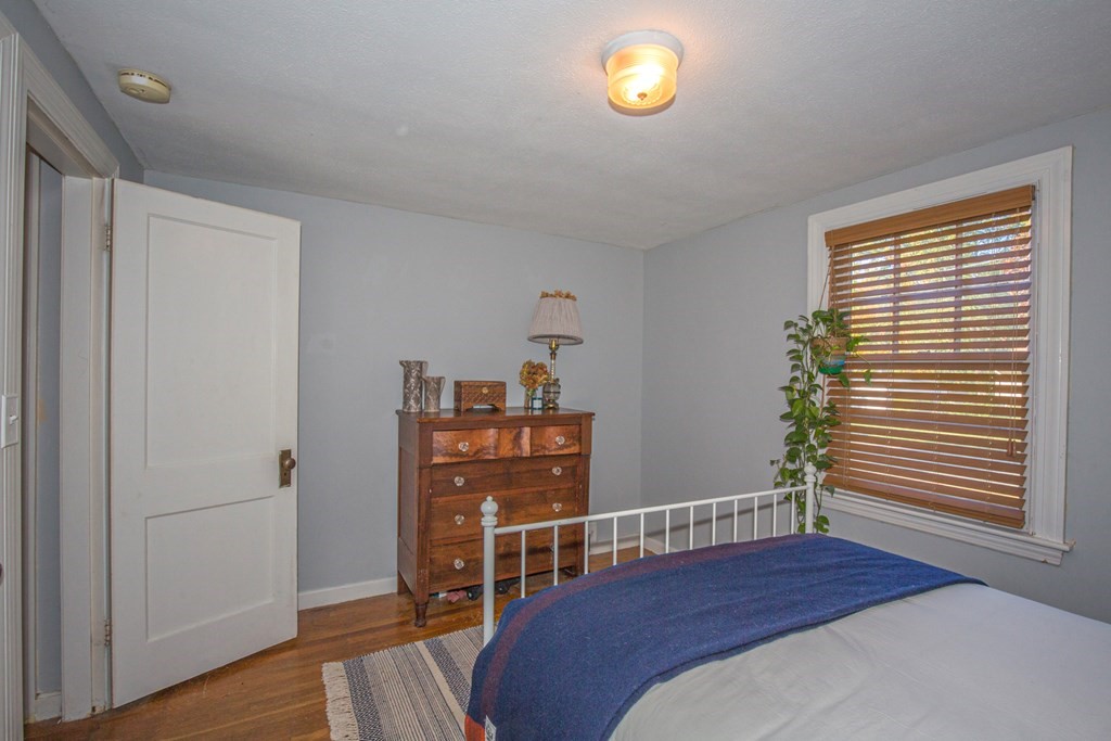 24 Ashley Road Holyoke, MA 01040 - Photo 21 of 42 Gallery Image 21
