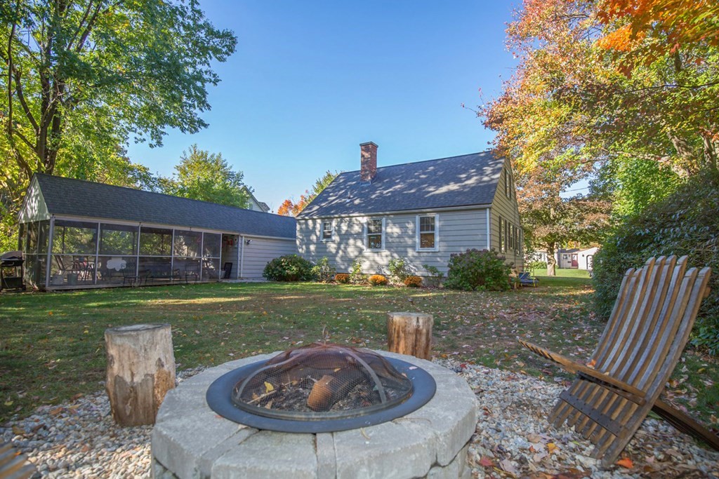 24 Ashley Road Holyoke, MA 01040 - Photo 37 of 42 Gallery Image 37