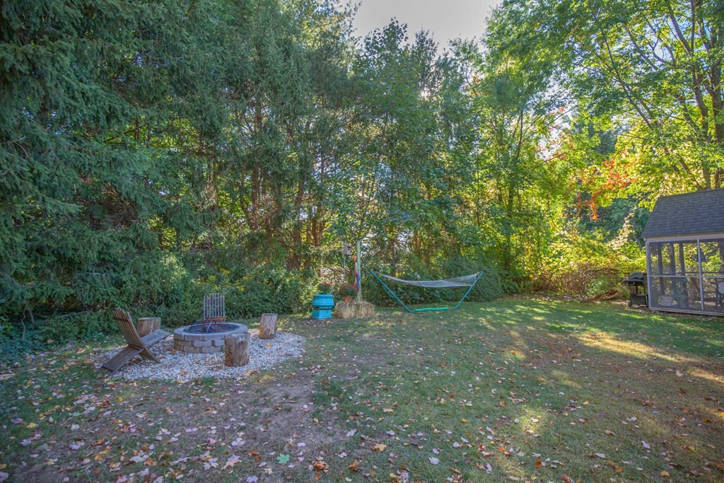 24 Ashley Road Holyoke, MA 01040 - Photo 39 of 42 Gallery Image 39