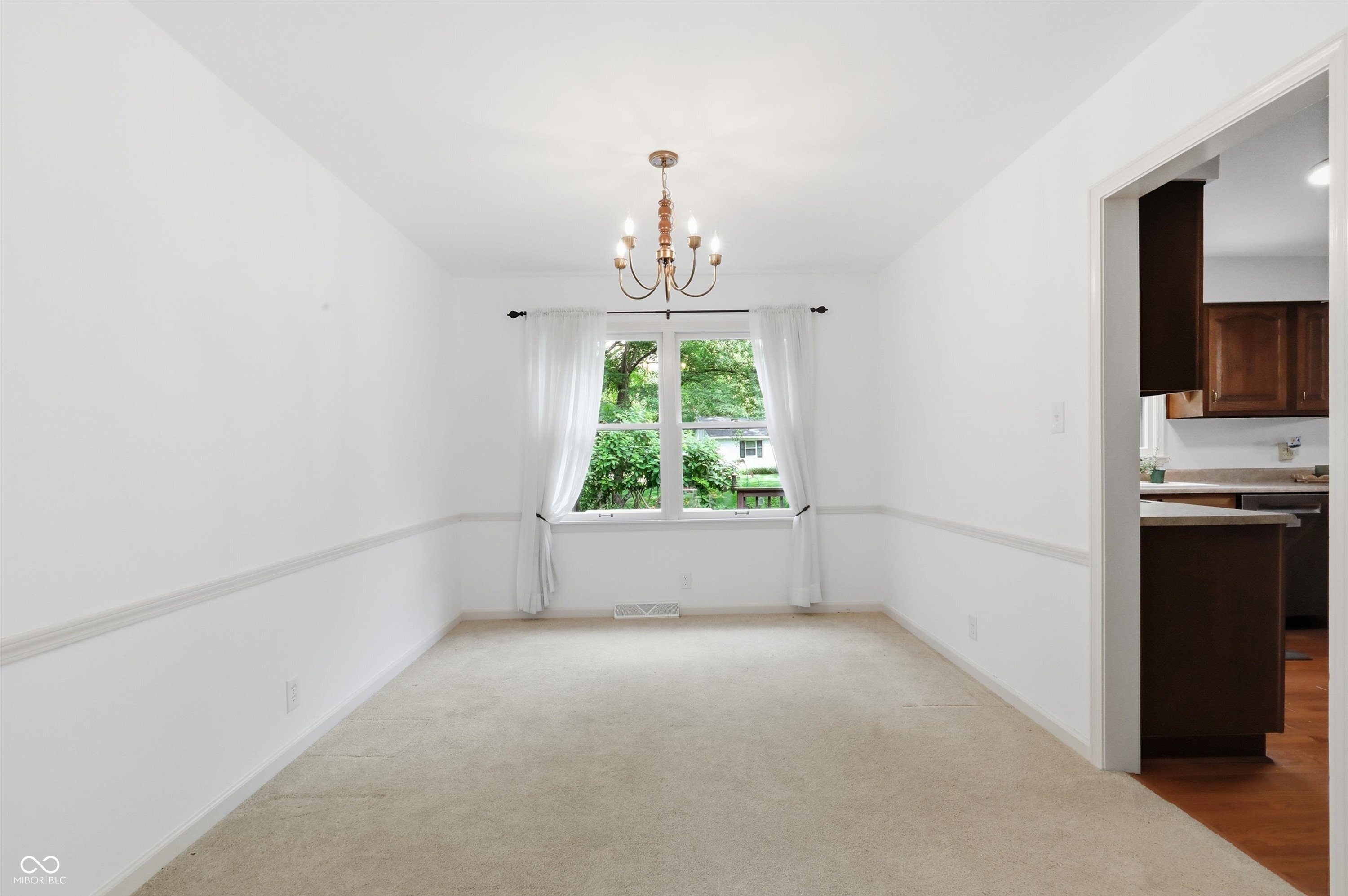 10426 Lasalle Road Carmel, IN 46033 - Photo 11 of 50