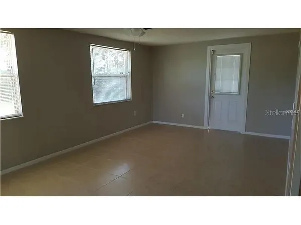 $1,395 | 7325 Coventry Drive, Port Richey, FL 34668