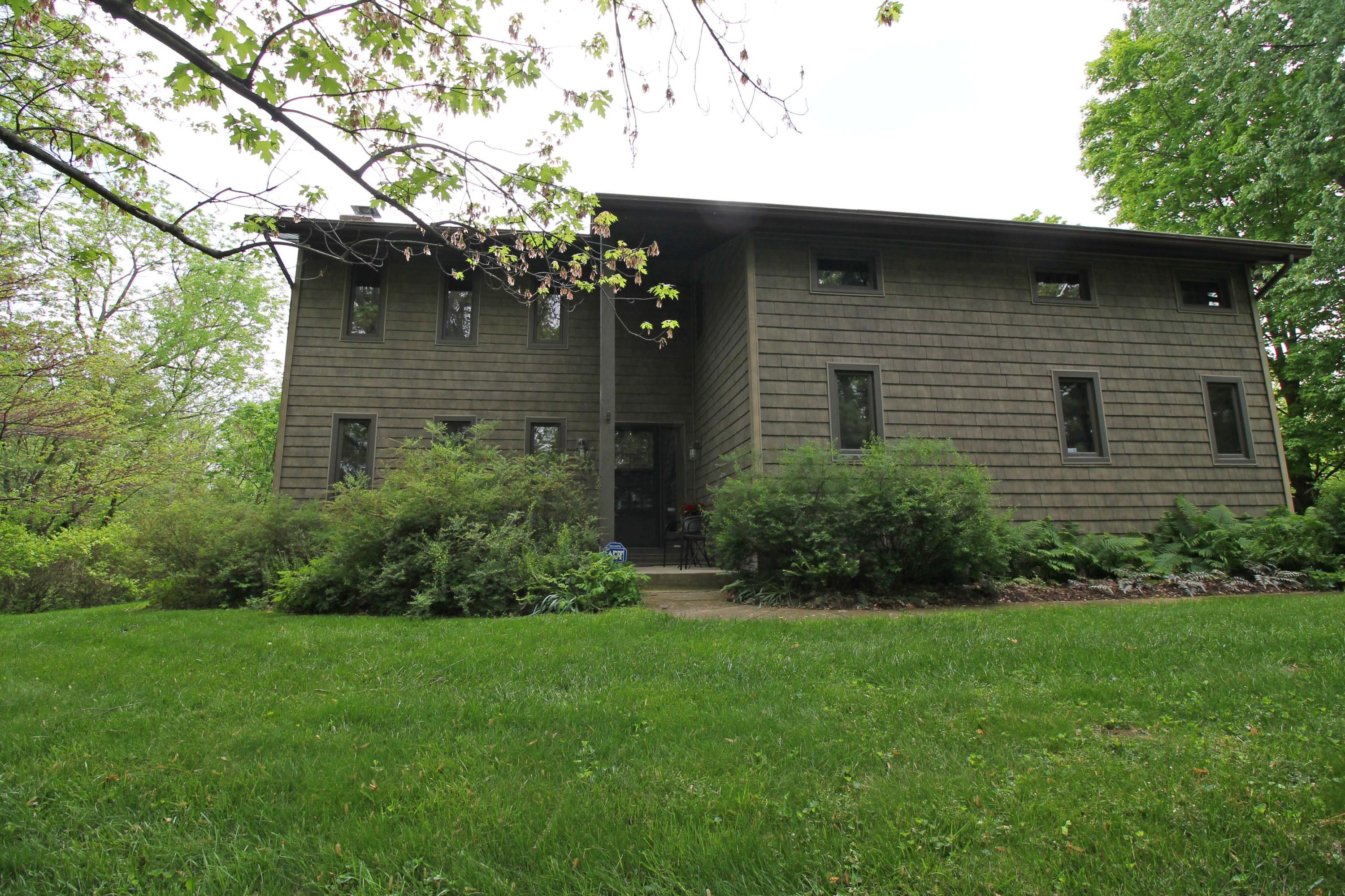 2651 Carriage Road Powell, OH 43065 - Photo 2 of 50 Gallery Image 2