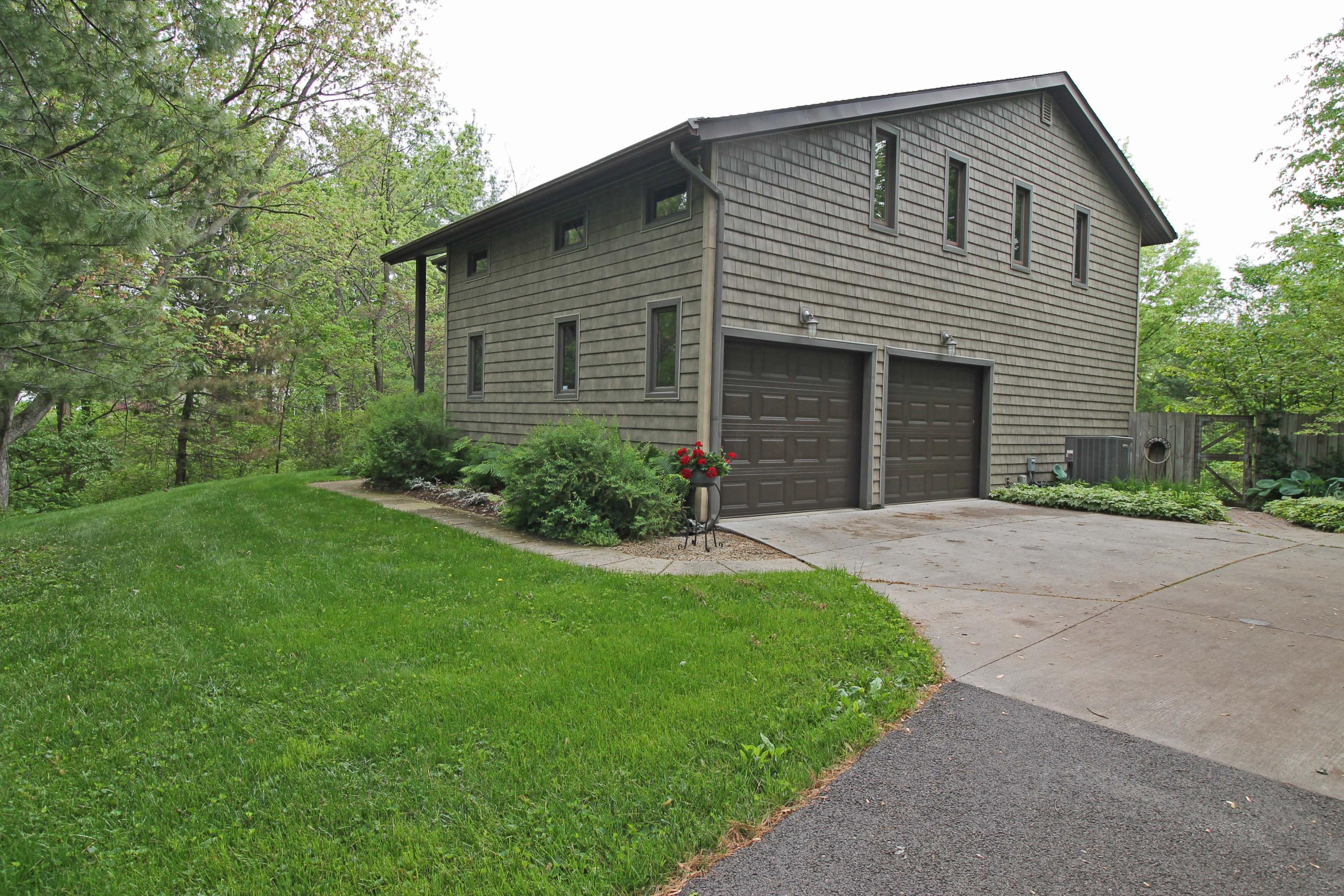 2651 Carriage Road Powell, OH 43065 - Photo 49 of 50 Gallery Image 49