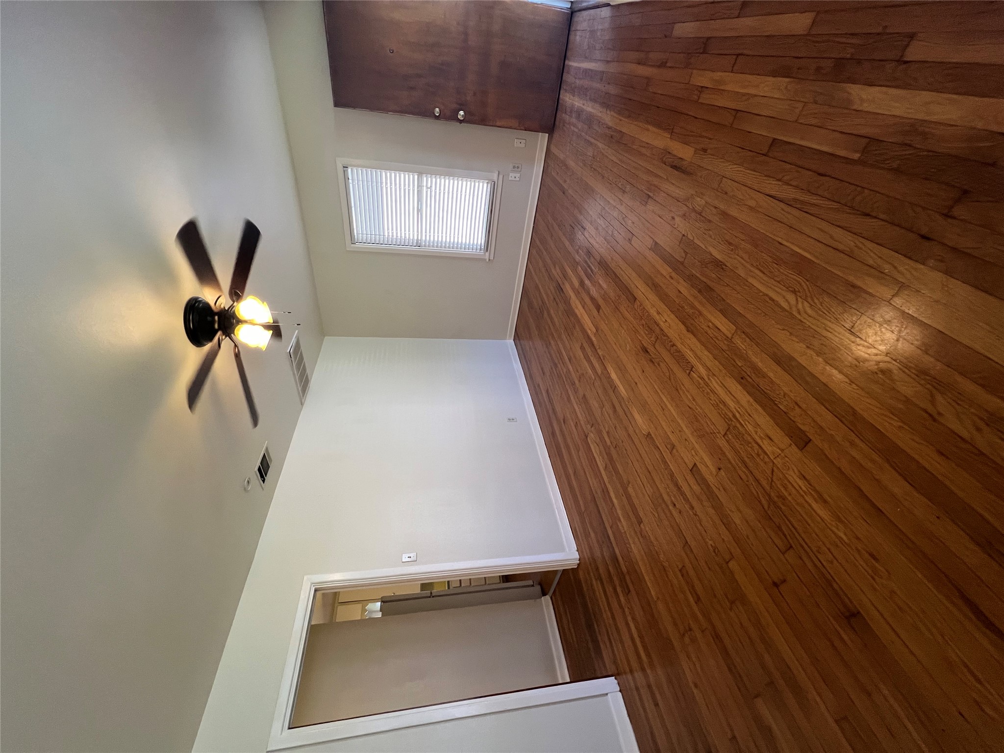 1007 East 38th Street Austin, TX 78705 - Photo 5 of 19