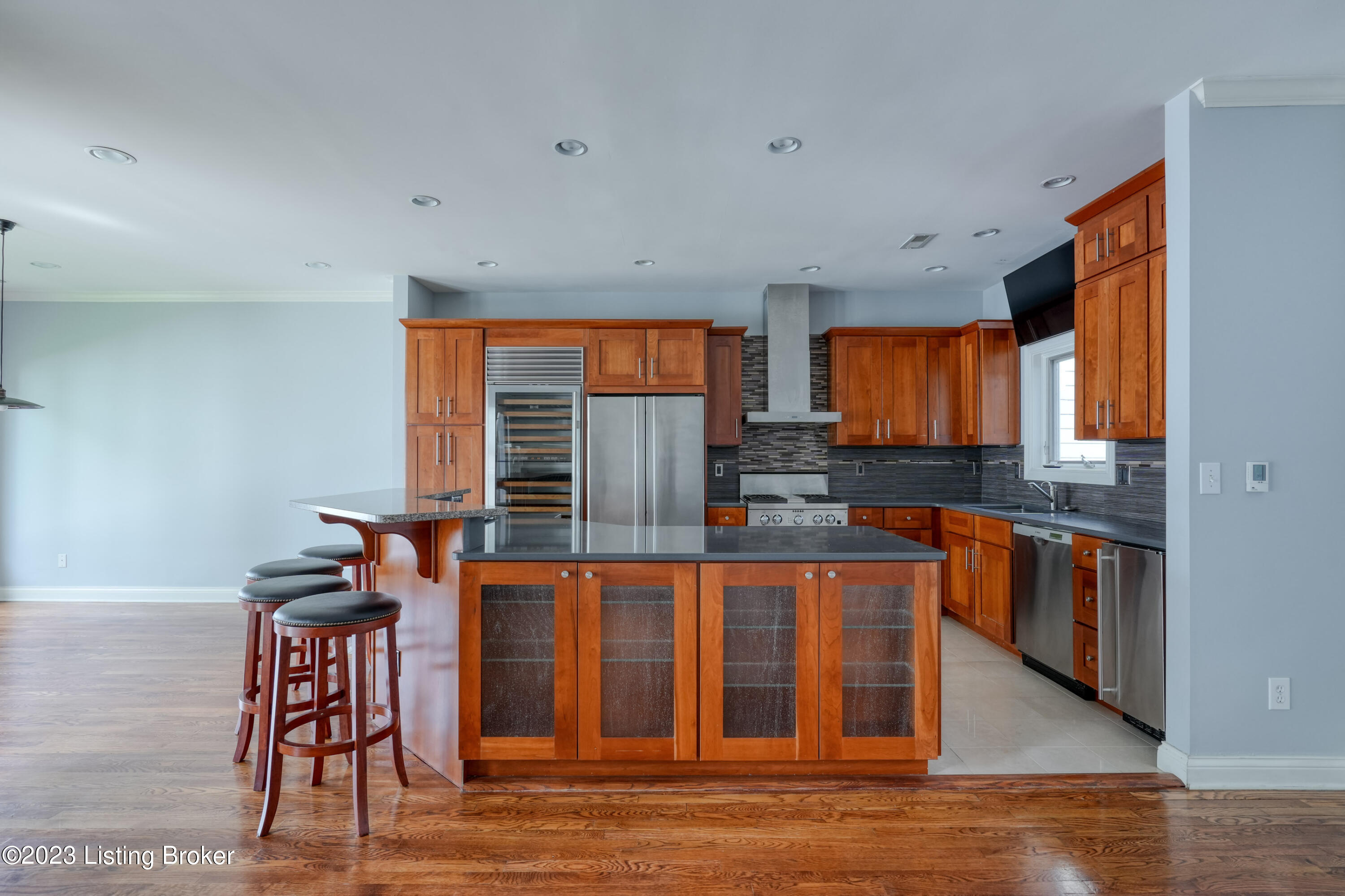5337 Juniper Beach Road Prospect, KY 40059 - Photo 6 of 36 Updated Kitchen
