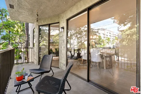 $1,248,000 | 9000 Cynthia Street, Unit 208, West Hollywood, CA 90069