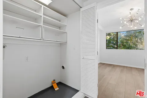 $1,248,000 | 9000 Cynthia Street, Unit 208, West Hollywood, CA 90069