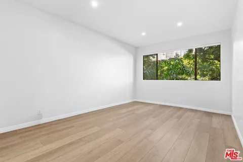 $1,248,000 | 9000 Cynthia Street, Unit 208, West Hollywood, CA 90069