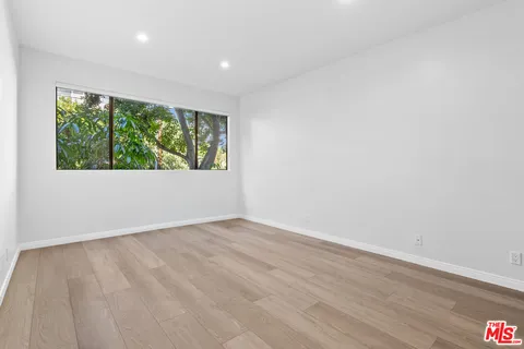 $1,248,000 | 9000 Cynthia Street, Unit 208, West Hollywood, CA 90069