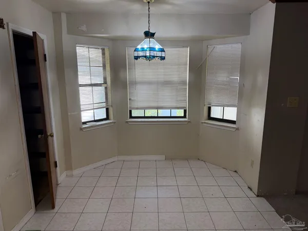 $175,000 | 201 Comanche Trail, Pensacola, FL 32506