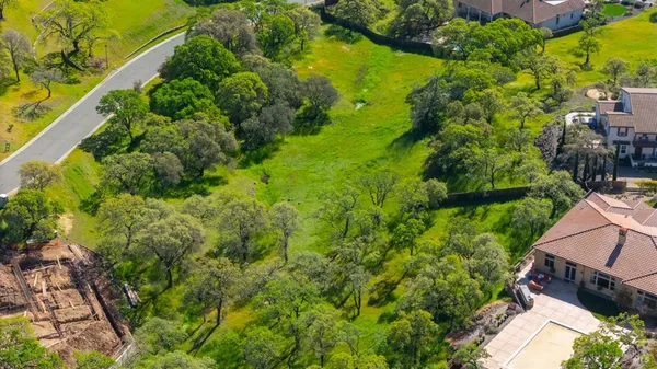 $375,000 | 743 Bridle Ridge Court, Fairfield, CA 94534