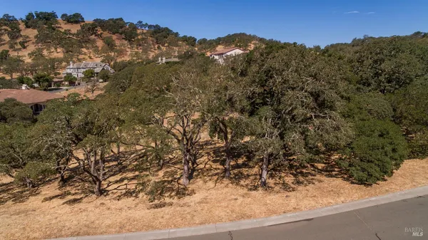 $375,000 | 743 Bridle Ridge Court, Fairfield, CA 94534