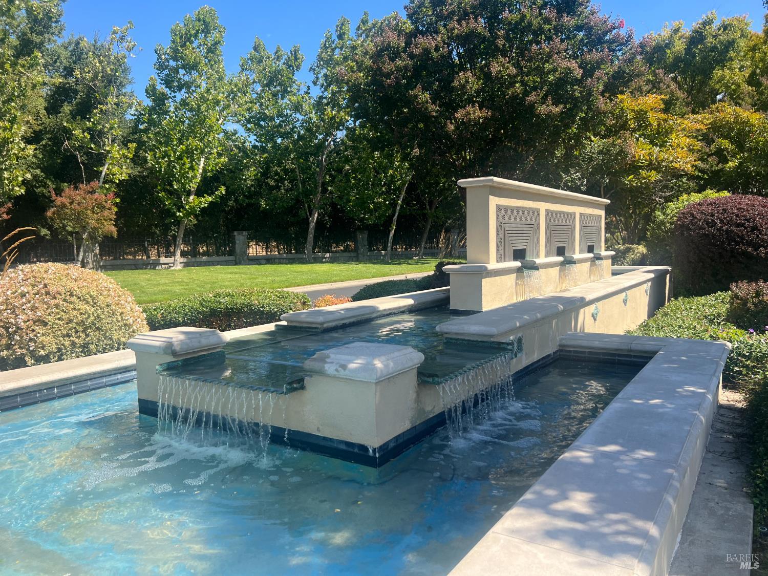 743 Bridle Ridge Court Fairfield, CA 94534 - Photo 8 of 84