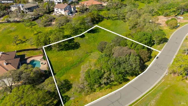 $375,000 | 743 Bridle Ridge Court, Fairfield, CA 94534
