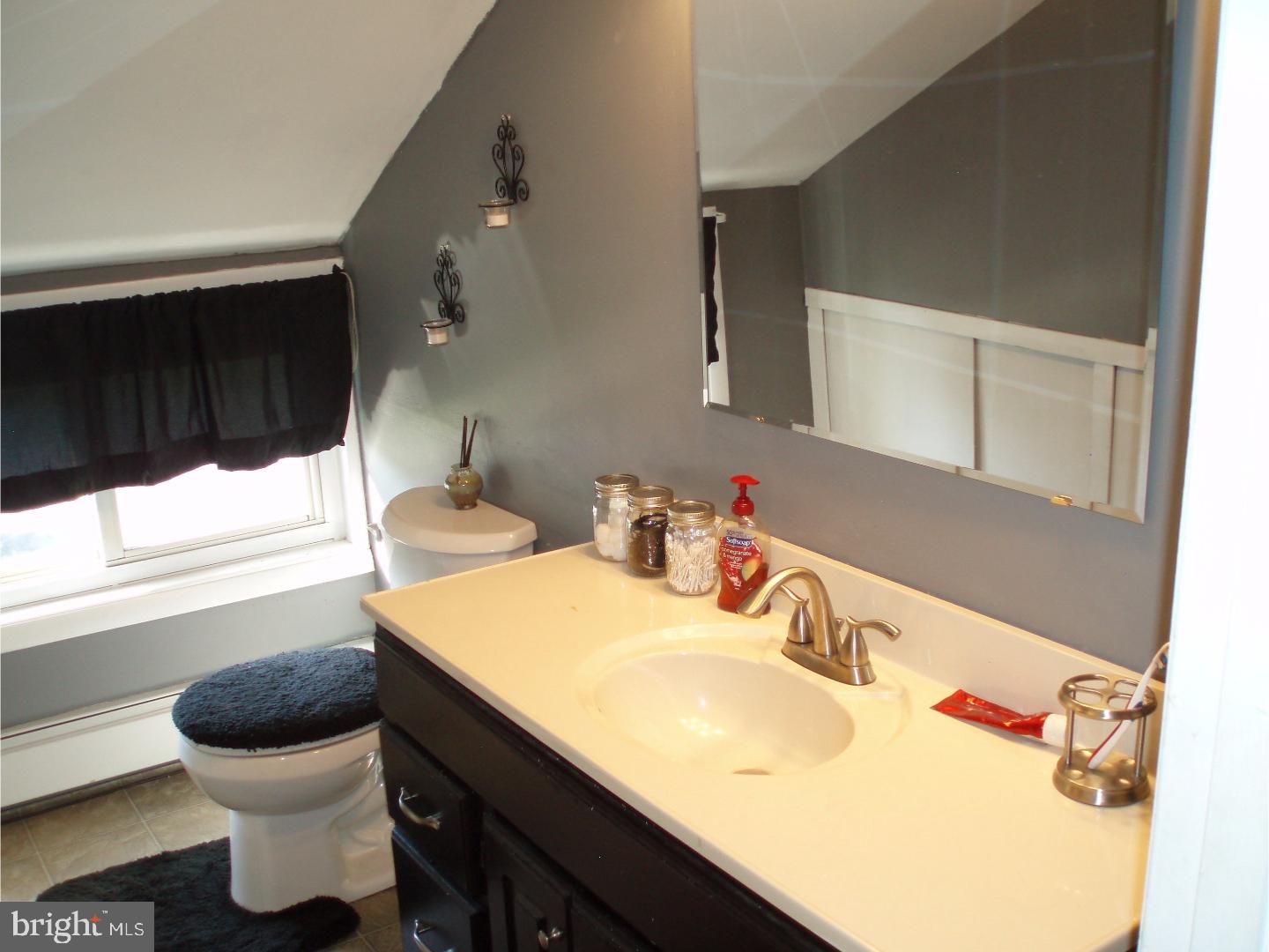 122 Wildflower Road Levittown, PA 19057 - Photo 13 of 25 Bathroom