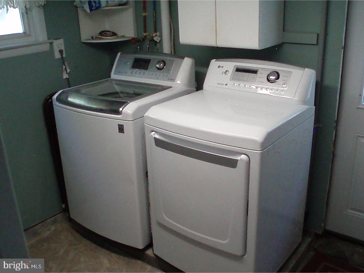 122 Wildflower Road Levittown, PA 19057 - Photo 16 of 25 Laundry Room