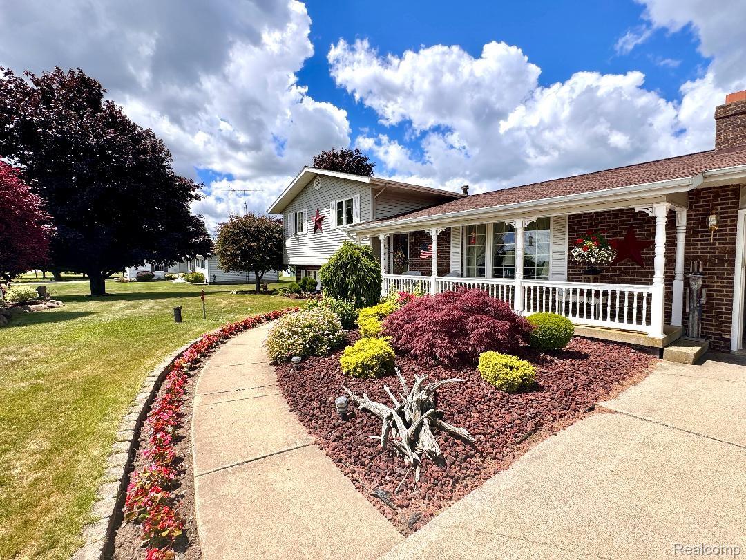 6686 South Schott Road Mayville, MI 48744 - Photo 20 of 25 6686 Close front.jpeg