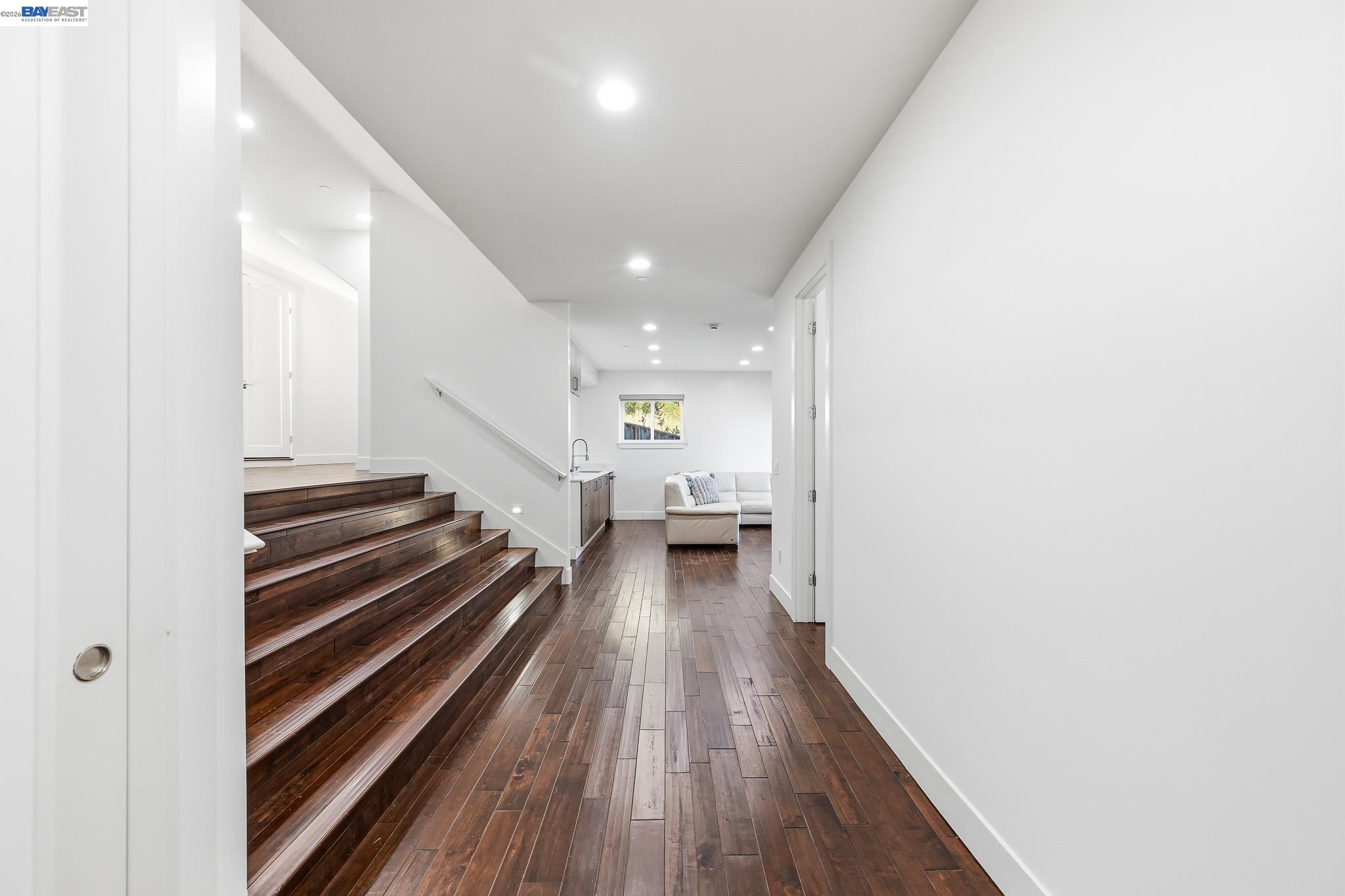4683 Proctor Road Castro Valley, CA 94546 - Photo 58 of 88 a view of entryway and hall