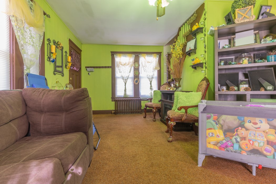 126 Jenckes Street Woonsocket, RI 02895 - Photo 8 of 19