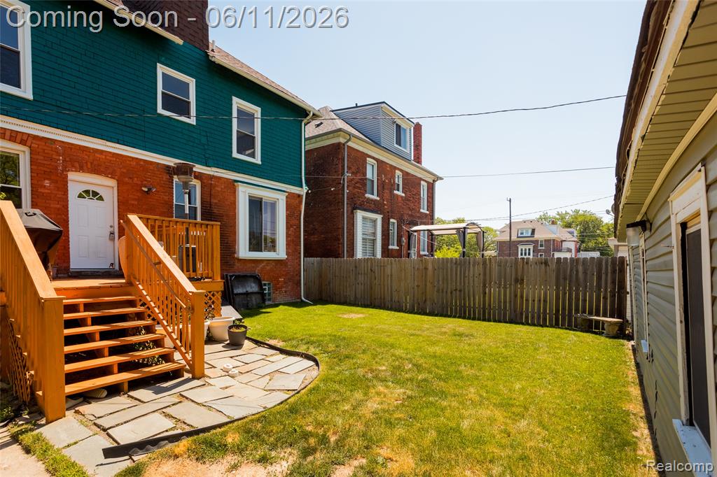 227 Melbourne Street Detroit, MI 48202 - Photo 47 of 50
