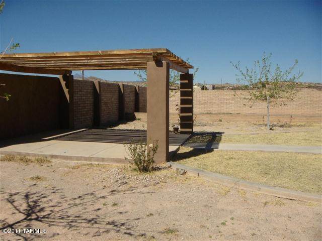 940 Paseo Escoba Rio Rico, AZ 85648 - Photo 21 of 25 a view of wooden fence