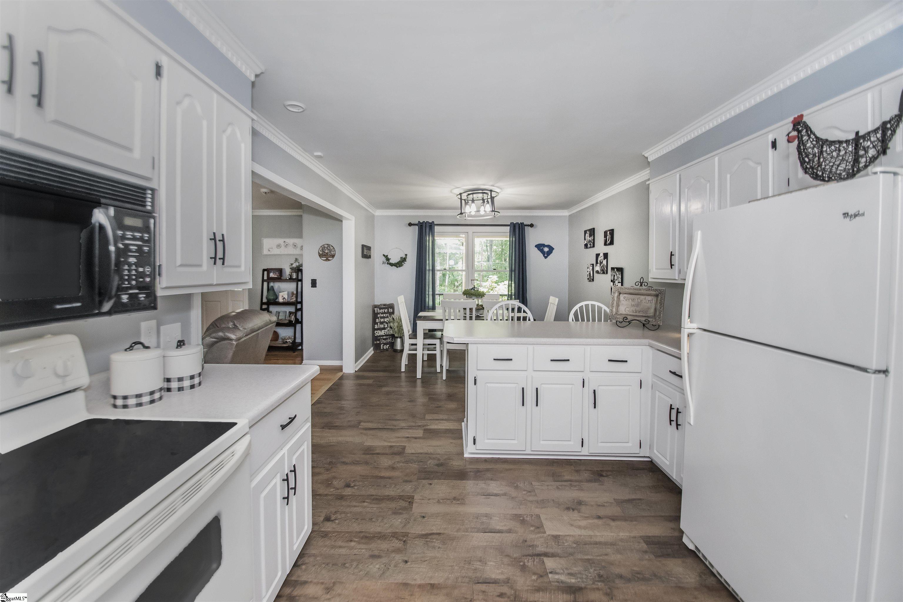 671 Pinewood Drive Pendleton, SC 29670 - Photo 14 of 36 Gallery Image 14