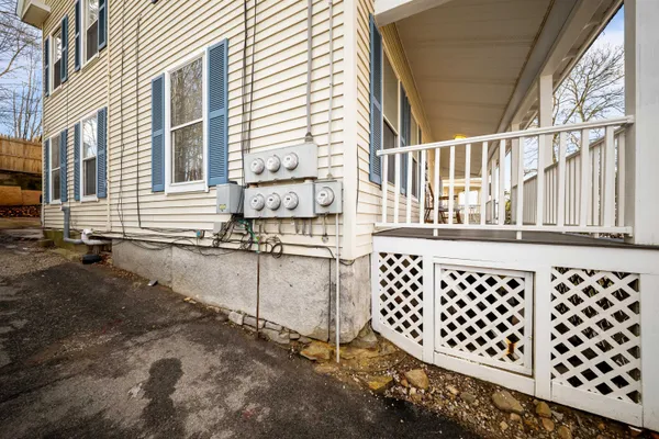$1,100,000 | 7-9 Broadway, Pembroke, NH 03275
