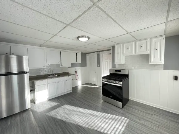 $1,100,000 | 7-9 Broadway, Pembroke, NH 03275