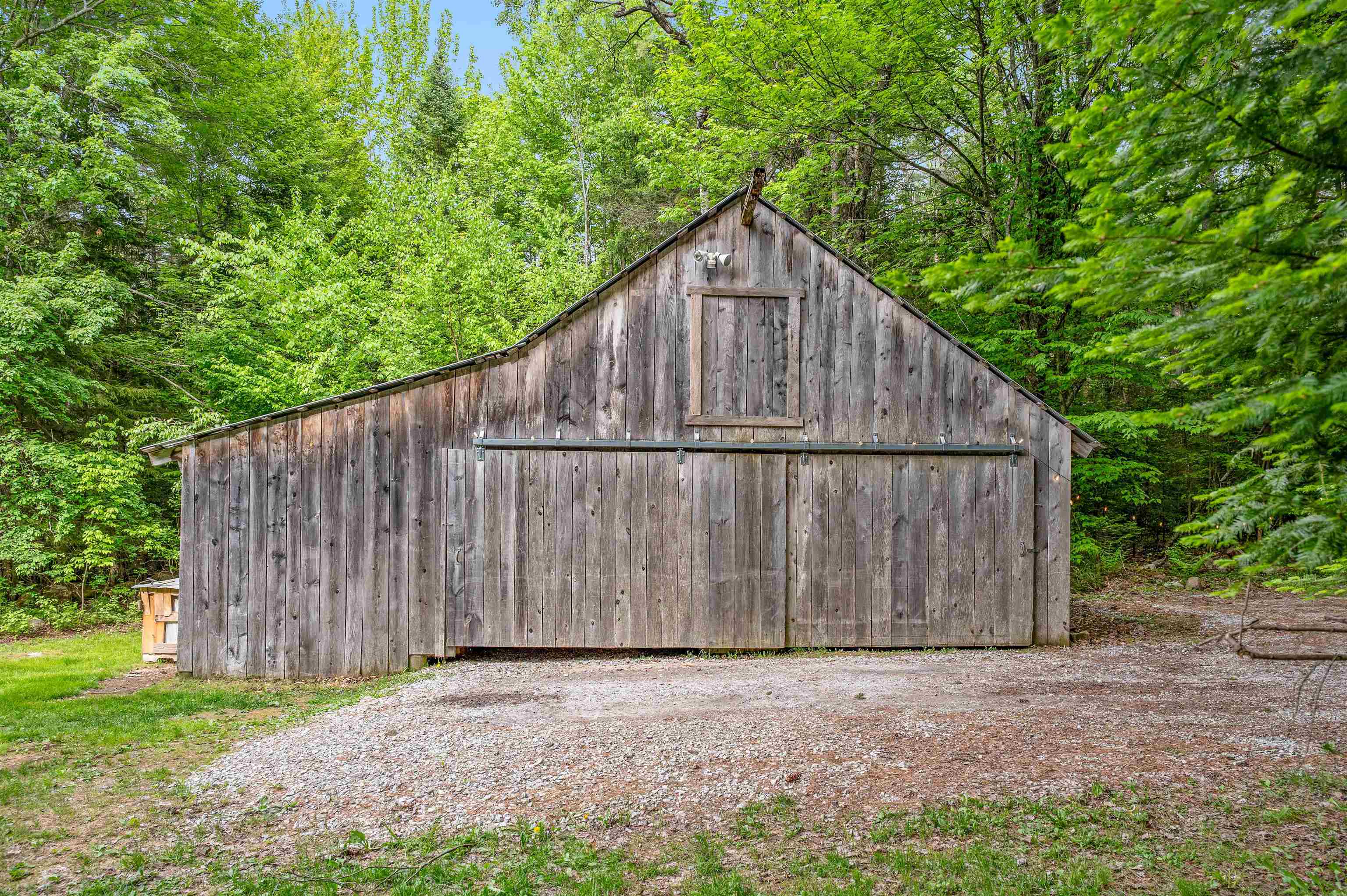 187 Hardwood Mountain Road Marshfield, VT 05667 - Photo 7 of 52