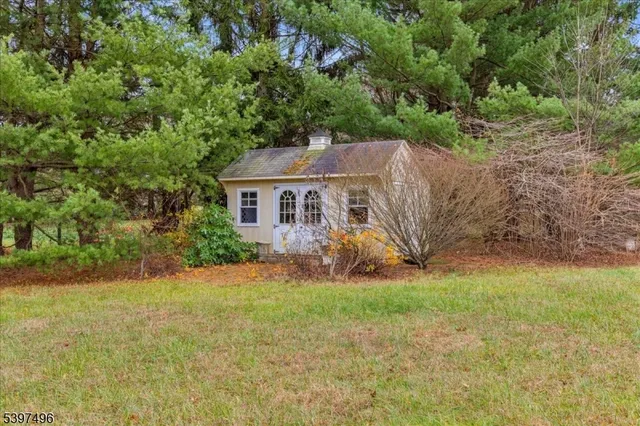 $1,950,000 | 167 Douglas Road, Bernards, NJ 07931