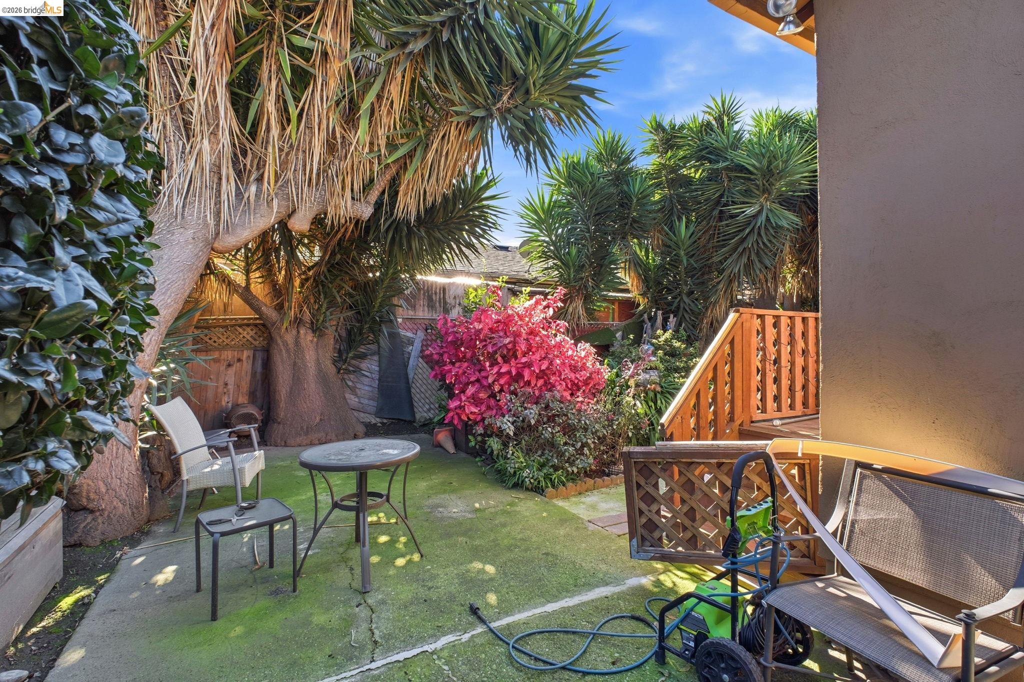 127 Hampton Road Hayward, CA 94541 - Photo 15 of 22