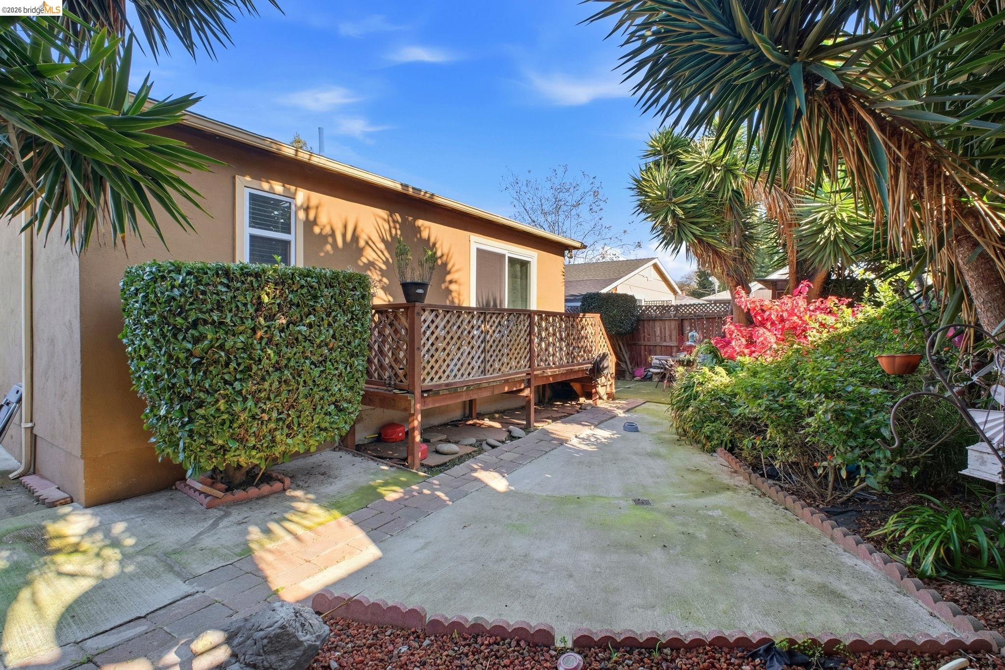 127 Hampton Road Hayward, CA 94541 - Photo 20 of 22