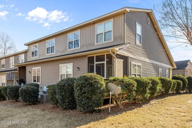 $335,000 | 58 Cypress Circle, Southern Pines, NC 28387