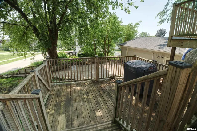 $140,000 | 828 10th Avenue, Fulton, IL 61252