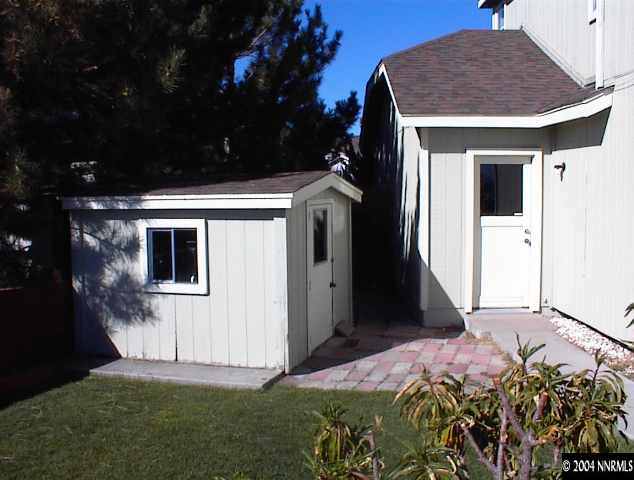 990 Edgecliff Drive Reno, NV 89523 - Photo 5 of 7 Photo 5
