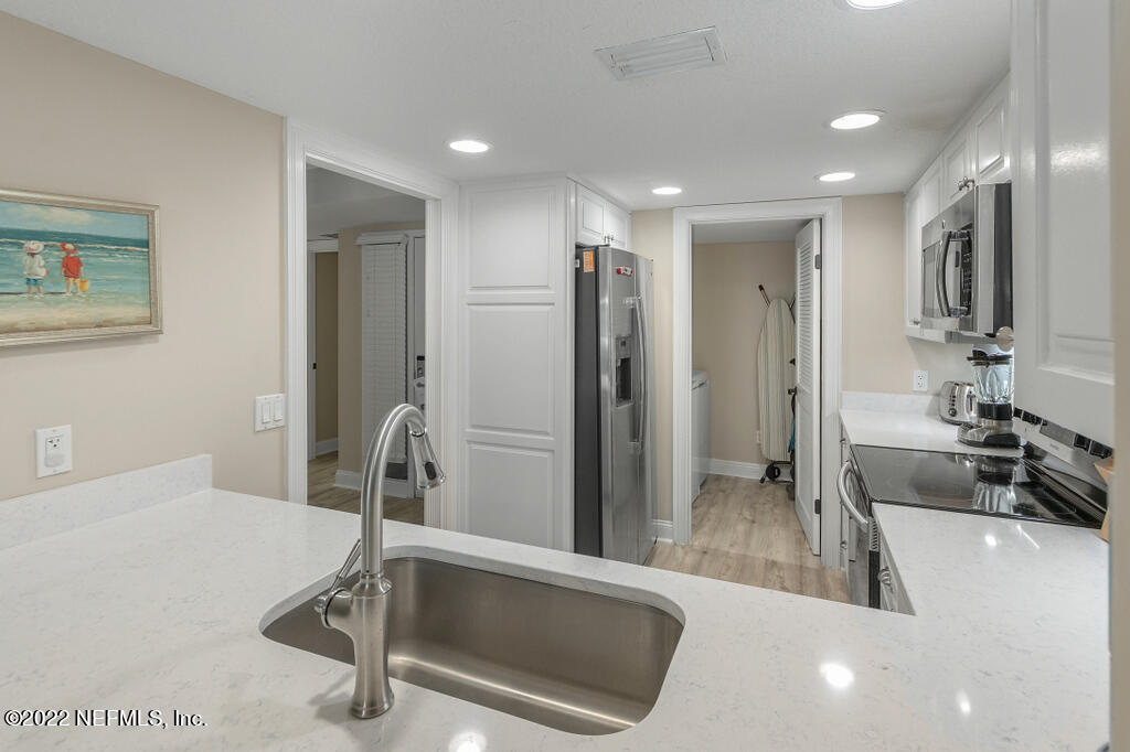 2105 Beachwood Road, Unit 2105 Fernandina Beach, FL 32034 - Photo 10 of 18 kit